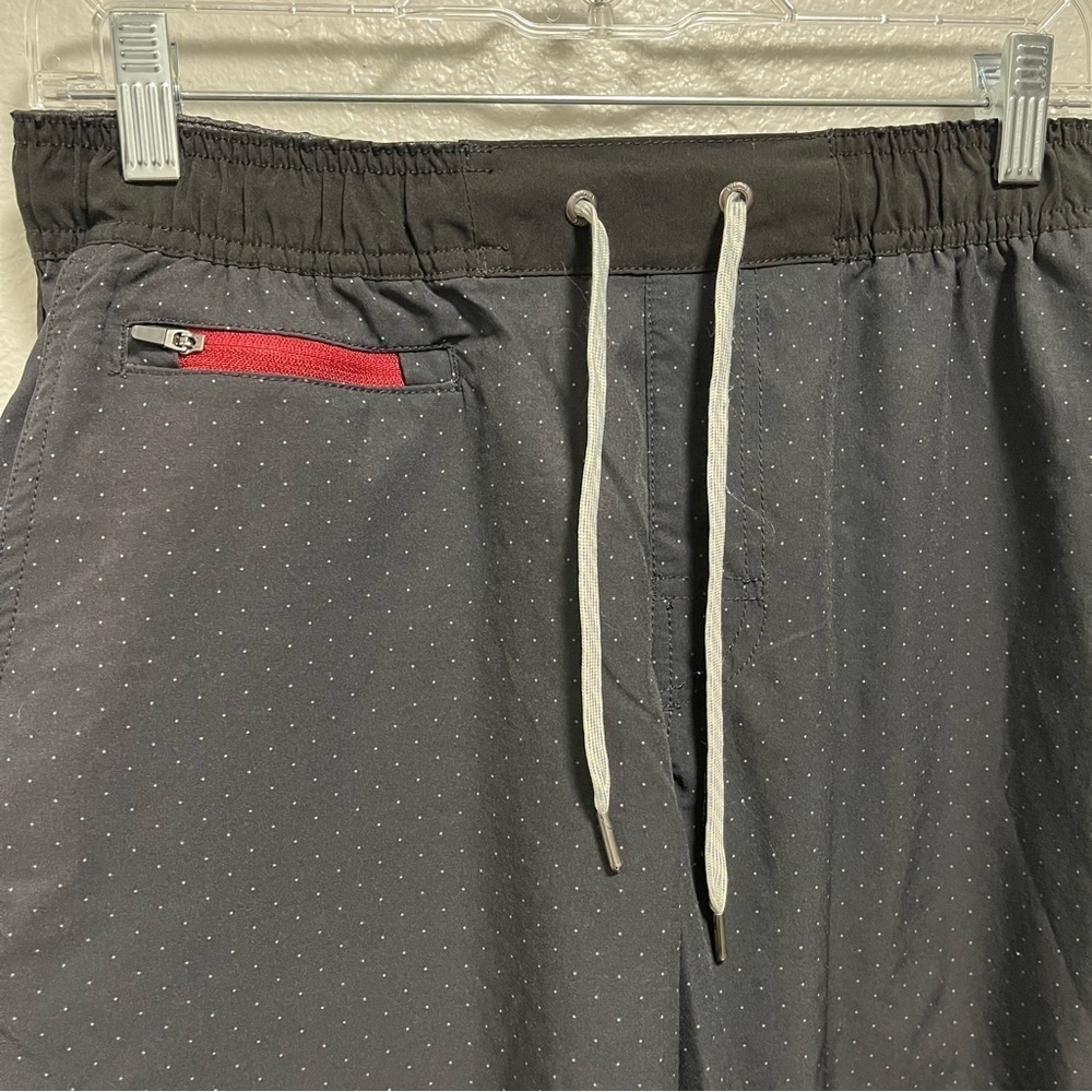 Vuori Performance Polka-Dot Drawstring Hybrid Beach Athletic Shorts Size Small - Picture 4 of 6